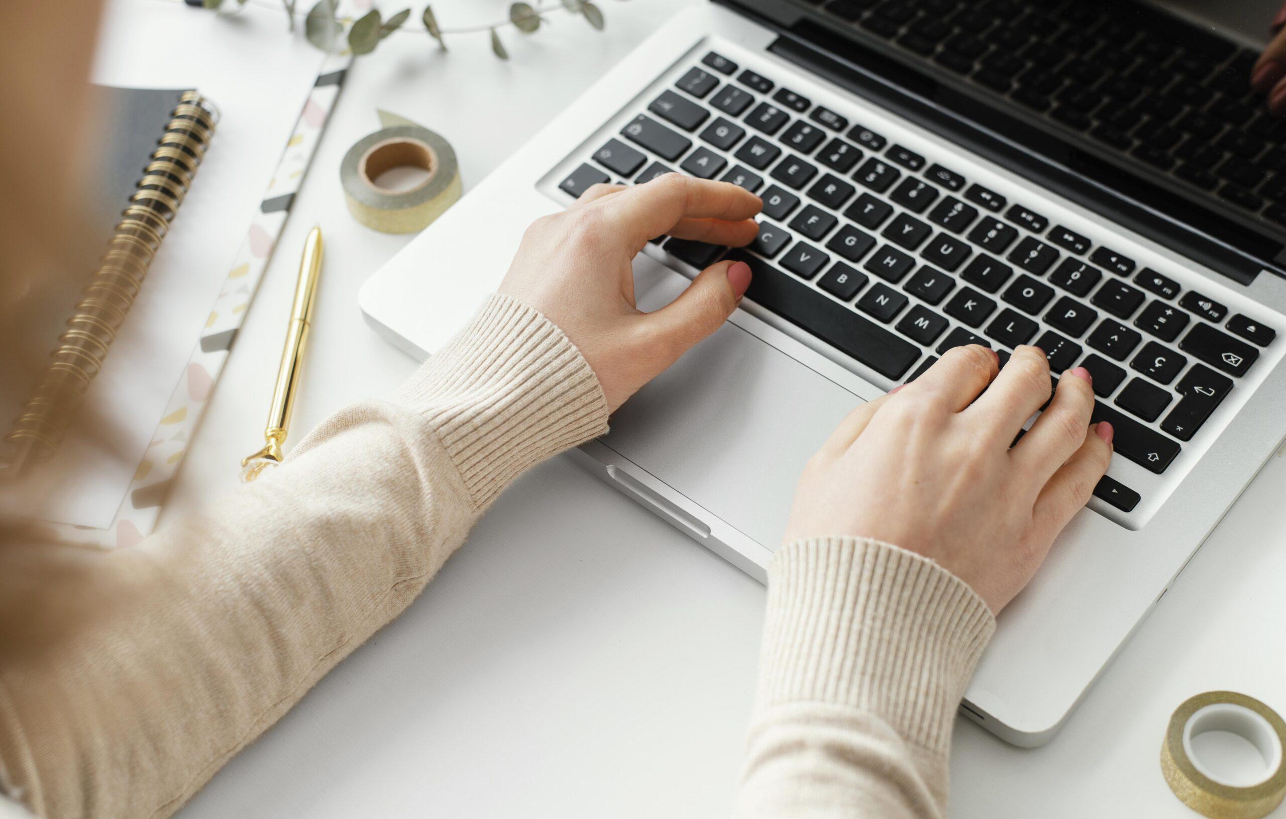 Teksten schrijven voor drukwerk en digitale media in de tandheelkunde